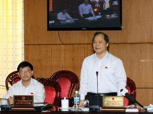 ຄະນະປະຈຳສະພາແຫ່ງຊາດໃຫ້ຄຳເຫັນໃສ່ໂຄງການສ້າງກົດໝາຍ,ລັດຖະບັນຍັດປີ2015